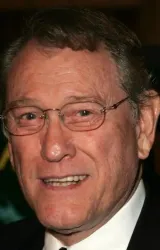 Эрл Холлиман